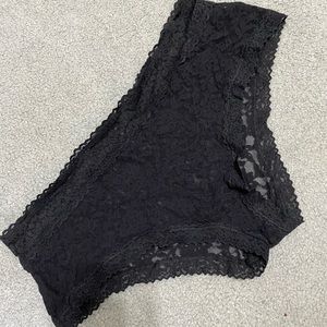 NWOT Torrid Lace Cheeky Panties